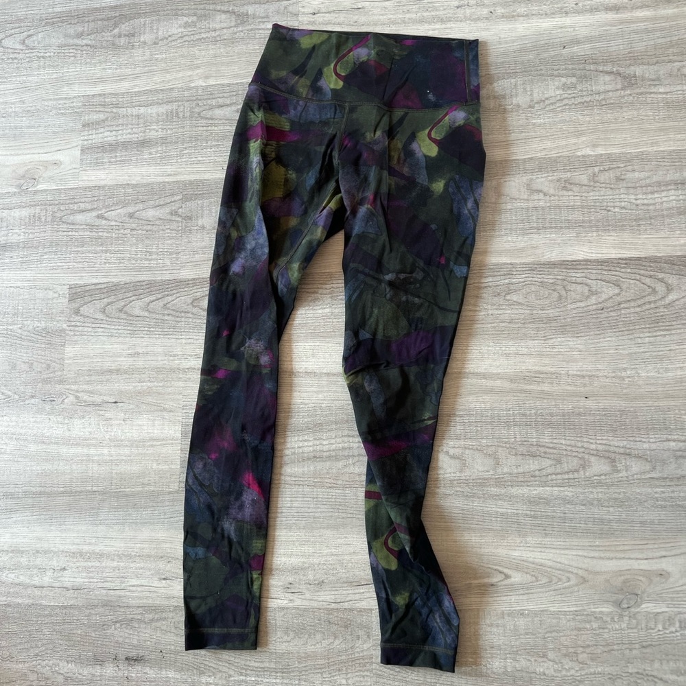 lulemon patterned leggings size 6 tag removed